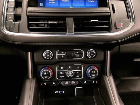 Used 2023 Chevrolet Suburban Z71 w/ Z71 Off-Road Package image 28