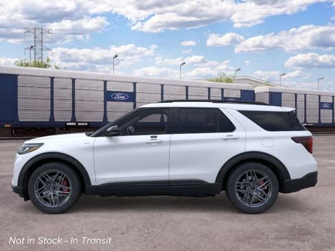 New 2026 Ford Explorer ST-Line w/ ST-Line Street Pack RWD image 3