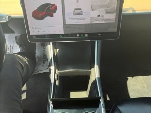 Used 2018 Tesla Model 3 Long Range RWD image 7
