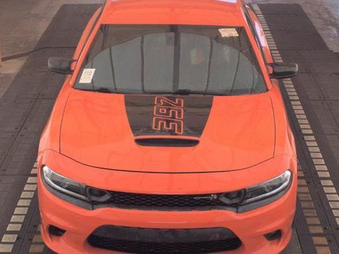 Used 2019 Dodge Charger Scat Pack w/ Plus Group RWD image 3