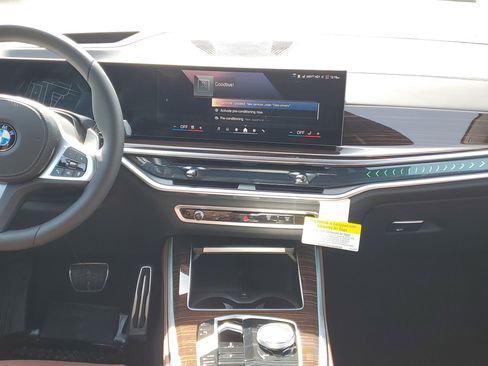 New 2026 BMW X5 xDrive40i w/ M Sport Package image 22