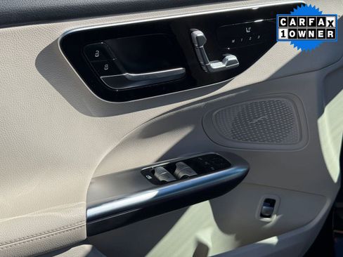 Used 2023 Mercedes-Benz C 300 4MATIC Sedan image 14