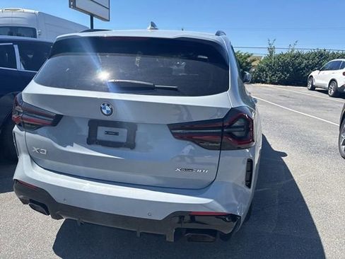 Certified 2024 BMW X3 xDrive30i w/ Premium Package AWD/4WD image 9