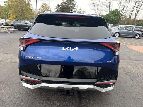 Used 2024 Kia Sportage SX AWD/4WD image 4