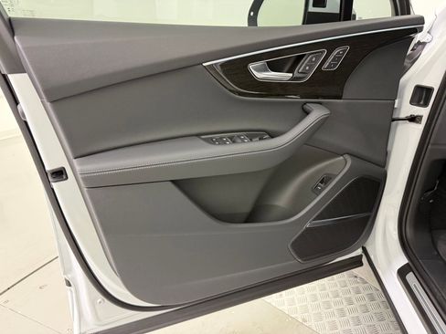 New 2026 Audi Q7 3.0T Premium Plus AWD/4WD image 25