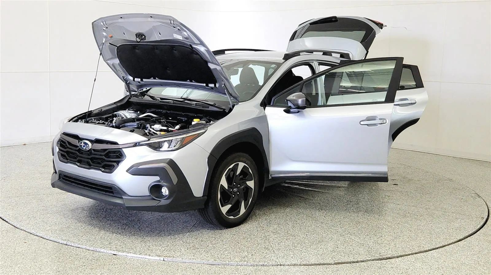 Used 2024 Subaru Crosstrek 2.5i Limited AWD/4WD image 10