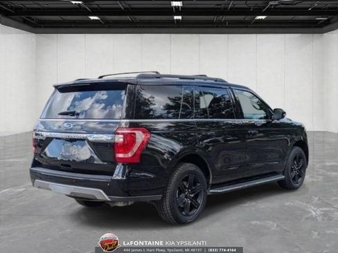Used 2021 Ford Expedition XLT AWD/4WD image 5