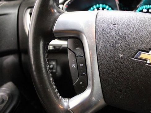 Used 2014 Chevrolet Traverse LT image 5