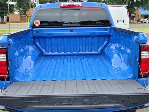 New 2026 GMC Canyon Elevation image 9