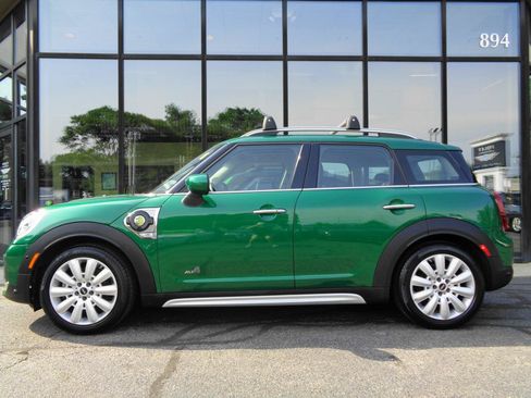 Used 2021 MINI Cooper Countryman SE w/ Driver Assistance Package AWD/4WD image 8