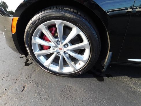 Used 2014 Cadillac XTS Luxury w/ Driver Awareness Package FWD image 7