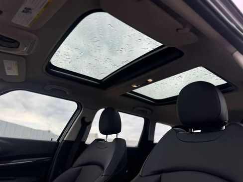 Used 2018 MINI Cooper Clubman S image 14