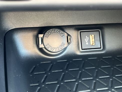 New 2025 Toyota RAV4 XLE image 26