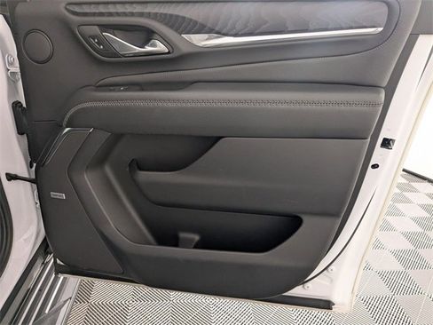 Certified 2023 GMC Yukon XL Denali image 34