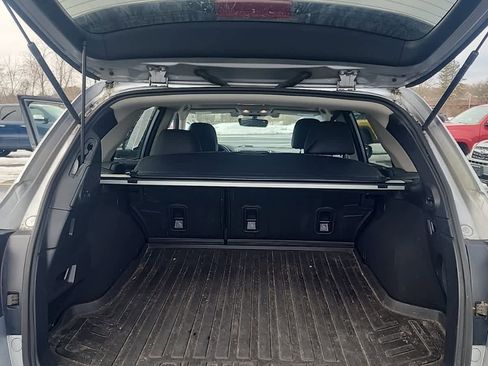 Used 2018 Subaru Outback 2.5i Limited image 7