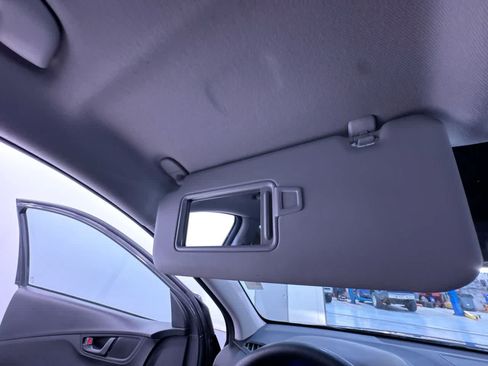Used 2023 Hyundai Kona SE AWD/4WD image 34