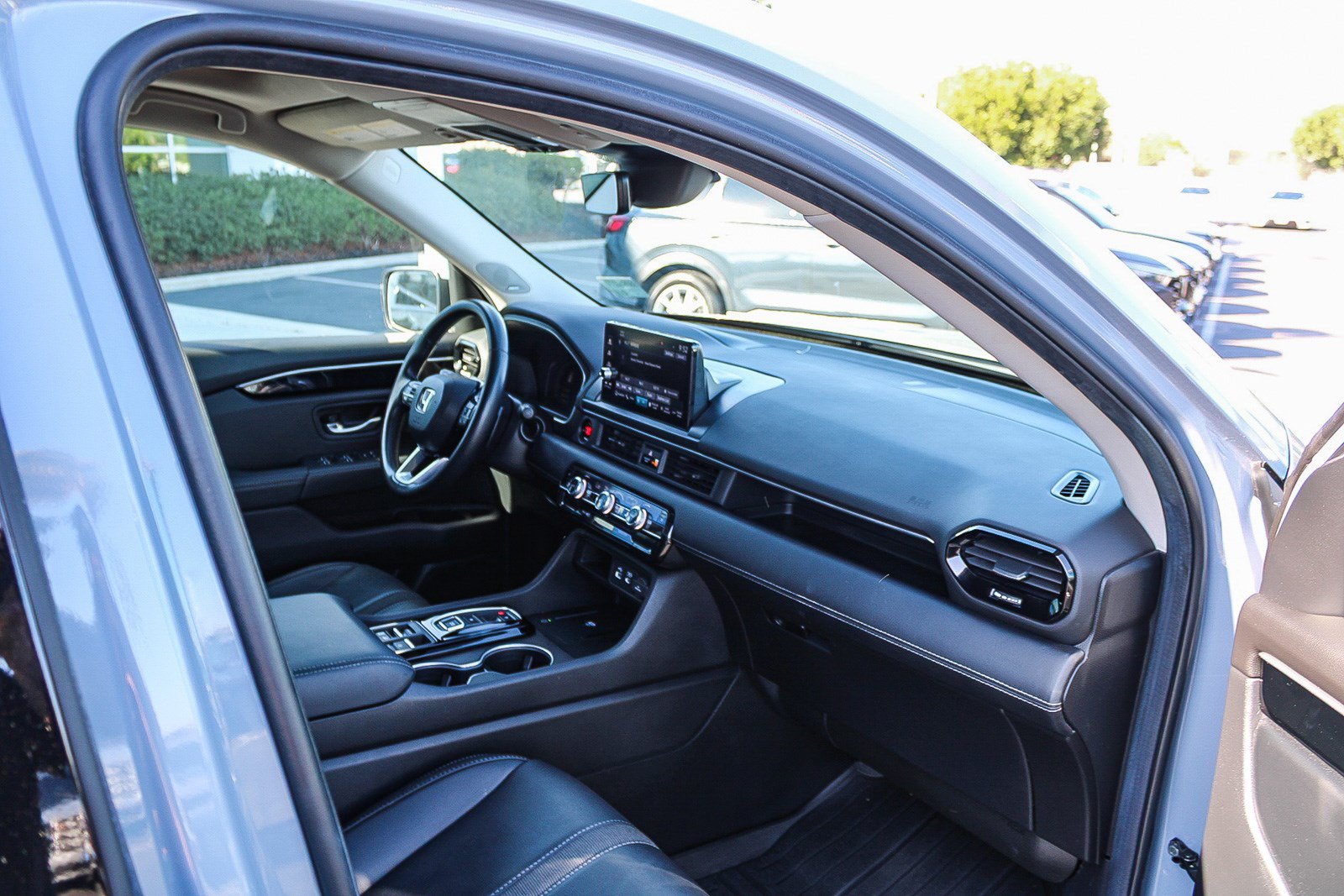 Used 2025 Honda Pilot Touring image 18