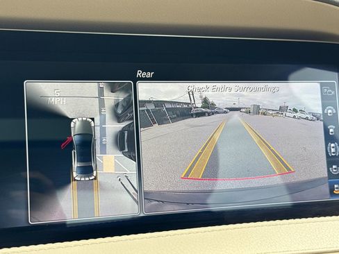 Used 2019 Mercedes-Benz S 560 Sedan image 26