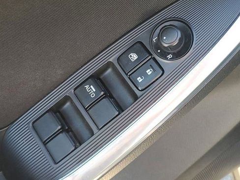 Used 2015 MAZDA CX-5 Sport image 16