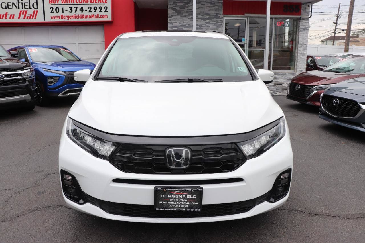 Used 2026 Honda Odyssey Elite image 8