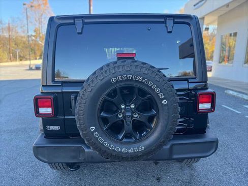 Certified 2023 Jeep Wrangler Unlimited Sport image 11