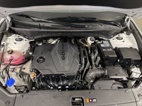 Certified 2022 Hyundai Tucson SEL w/ Convenience Package image 9