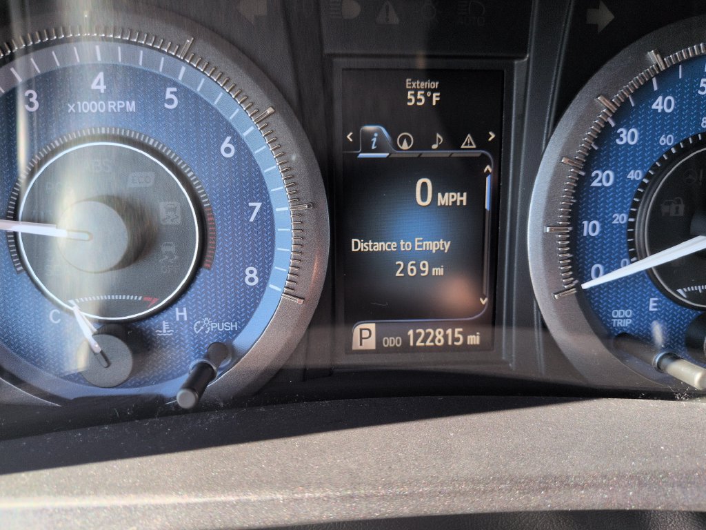 Used 2017 Toyota Sienna FWD image 16