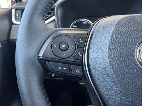 Used 2020 Toyota RAV4 XLE w/ XLE Grade Weather Package AWD/4WD image 13