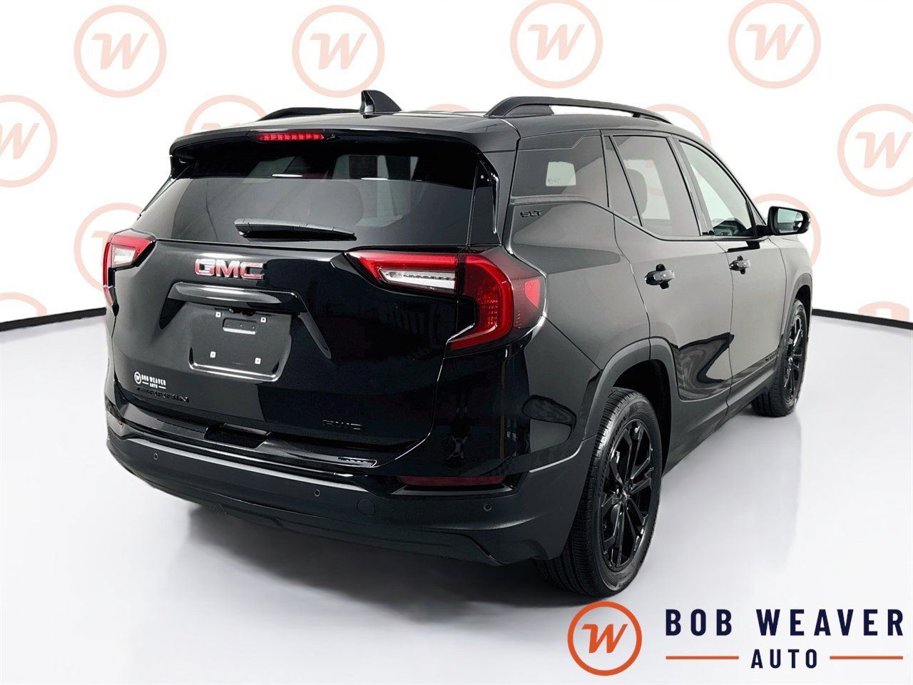 Used 2022 GMC Terrain SLT w/ Infotainment Package II AWD/4WD image 8