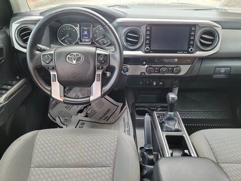 Used 2023 Toyota Tacoma SR5 RWD image 13