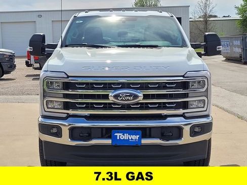 New 2026 Ford F250 XLT w/ XLT Premium Package AWD/4WD image 3