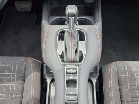 Used 2025 Honda HR-V Sport image 19