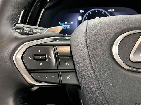 Used 2026 Lexus RX 350 Premium w/ Accessory Package (2T) FWD image 24