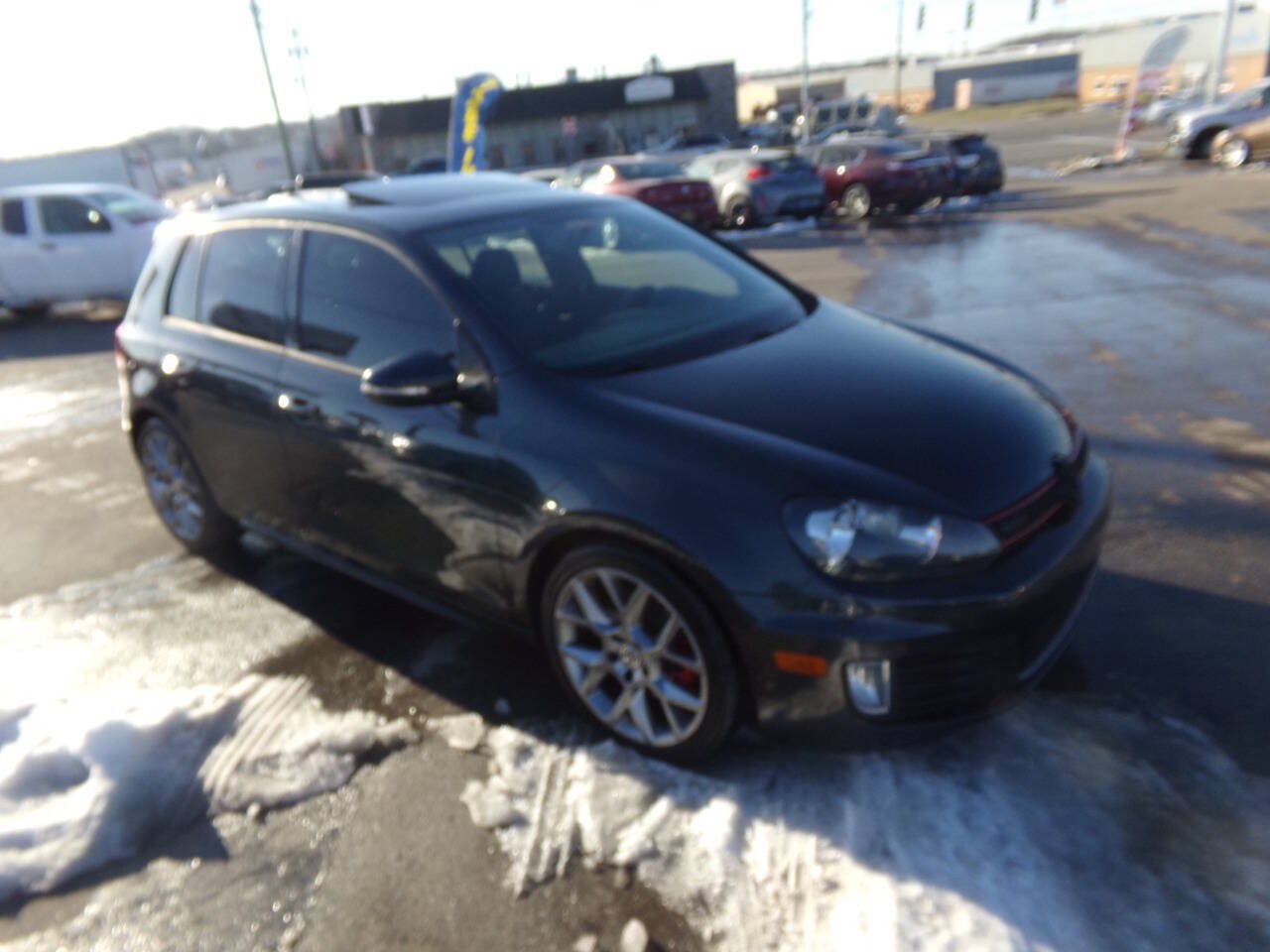 Used 2013 Volkswagen GTI 4-Door FWD image 41