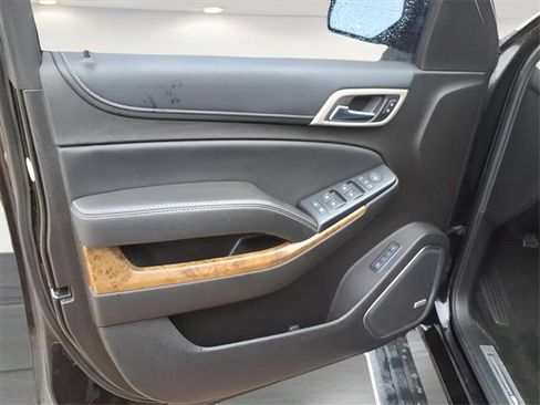 Used 2017 GMC Yukon XL Denali w/ Open Road Package image 14