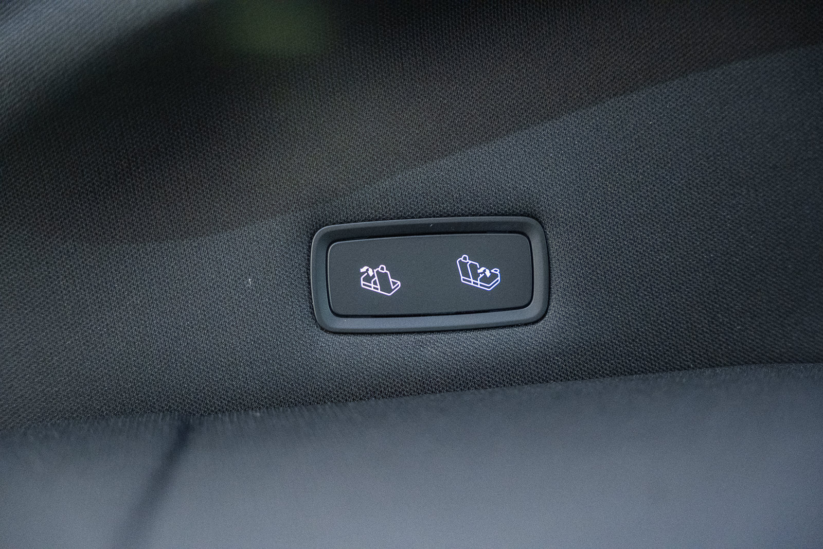 Used 2026 Tesla Model Y AWD image 12
