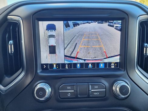 Used 2022 GMC Sierra 2500 AT4 w/ AT4 Preferred Package image 40