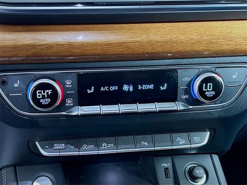 Used 2023 Audi Q5 2.0T Premium Plus w/ Premium Plus Package image 17