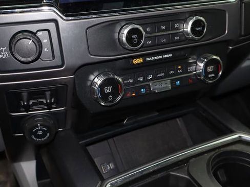 Used 2022 Ford F350 Limited AWD/4WD image 24