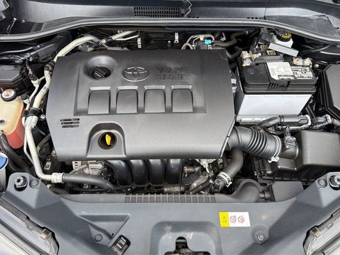 Used 2018 Toyota C-HR XLE image 22