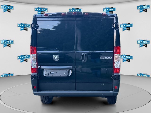 New 2026 RAM ProMaster 2500 w/ Convenience Group FWD image 4