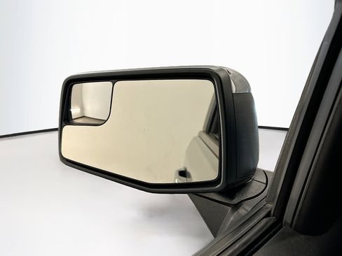 Used 2023 Chevrolet Silverado 1500 LT image 16