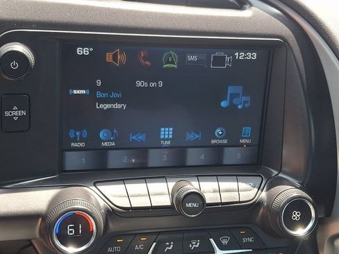 Used 2017 Chevrolet Corvette Stingray Coupe RWD image 15