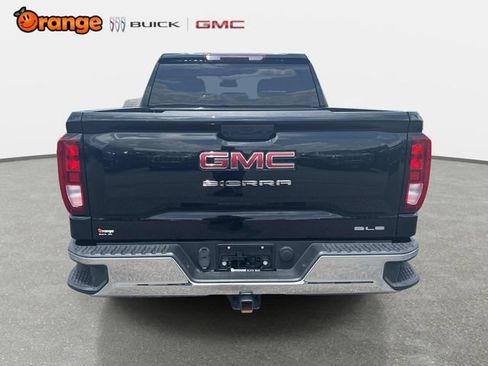 Used 2023 GMC Sierra 1500 SLE AWD/4WD image 4