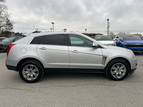 Used 2016 Cadillac SRX Luxury image 8