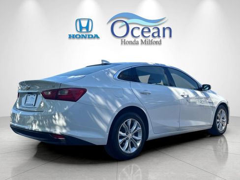 Used 2023 Chevrolet Malibu LT FWD image 3