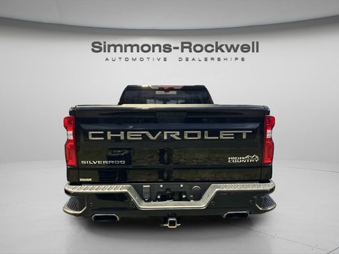 Used 2021 Chevrolet Silverado 1500 High Country image 5