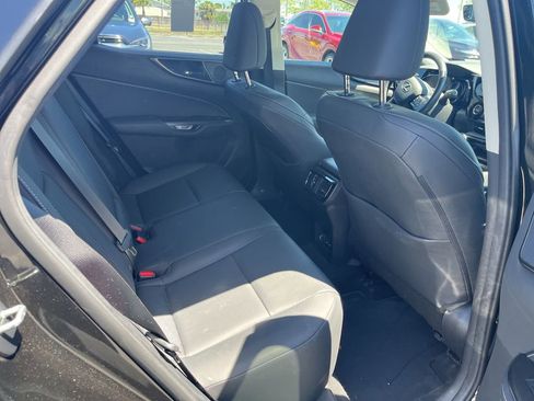 Used 2024 Lexus NX 250 FWD w/ Towing Package (2000 Lbs) image 8