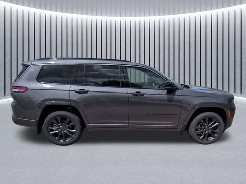 New 2026 Jeep Grand Cherokee L Limited AWD/4WD image 3