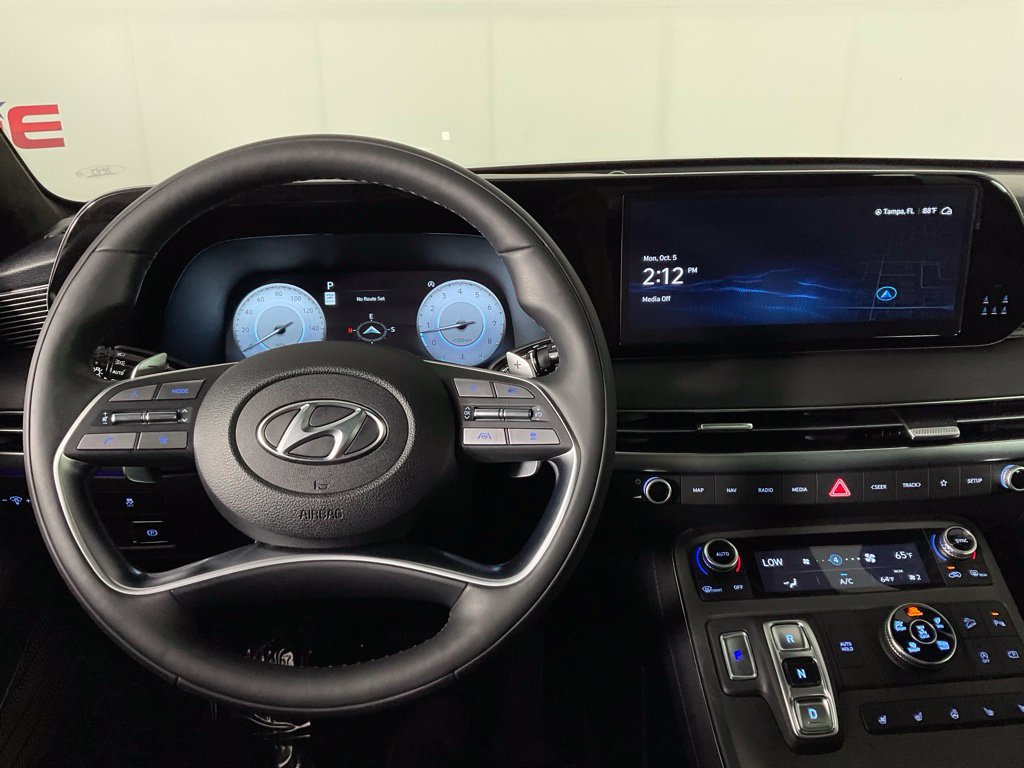 Used 2025 Hyundai Palisade Calligraphy AWD/4WD image 17